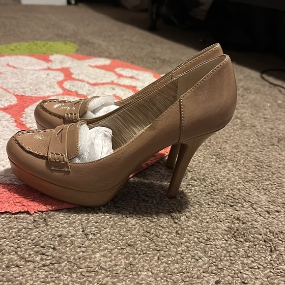 Nine & co. Tan heels - Picture 4 of 11